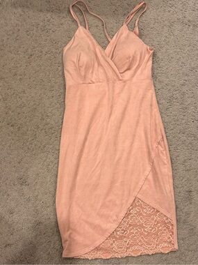 Papaya‎ Blush Pink Faux Suede Lace Hem Bodycon Dress Size M